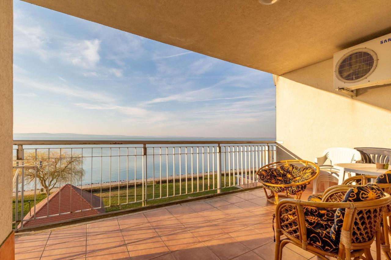 Appartamento Kék Hullám Apartman Siófok Esterno foto
